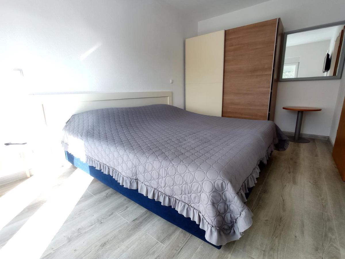 Apartamento Casa del Olivo Tučepi Exterior foto